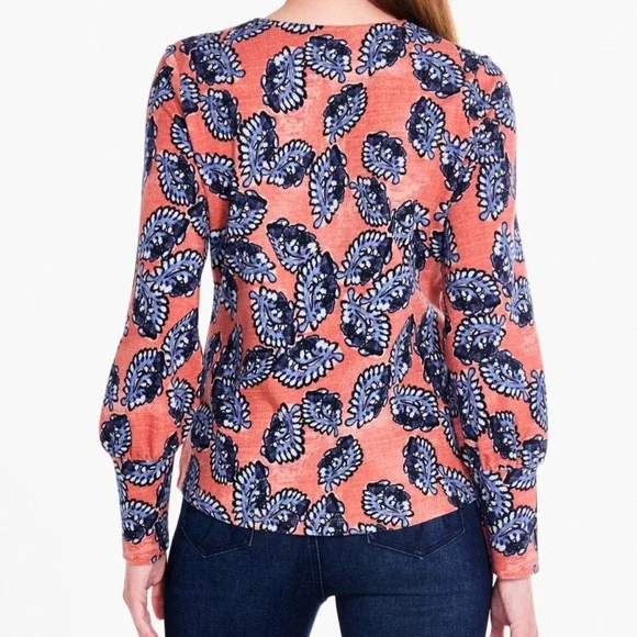 Nic + Zoe Women's Amber Blued Floral V-Neck Blouse Casual Long Sleeve Top Size M - Picture 2 of 10